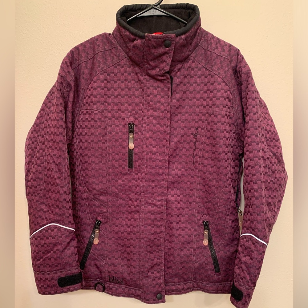 Castle X snowmobile jacket. Like new. Zip & velcro close. Removable hood. 5⭐️PA